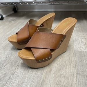 Mossimo wedges